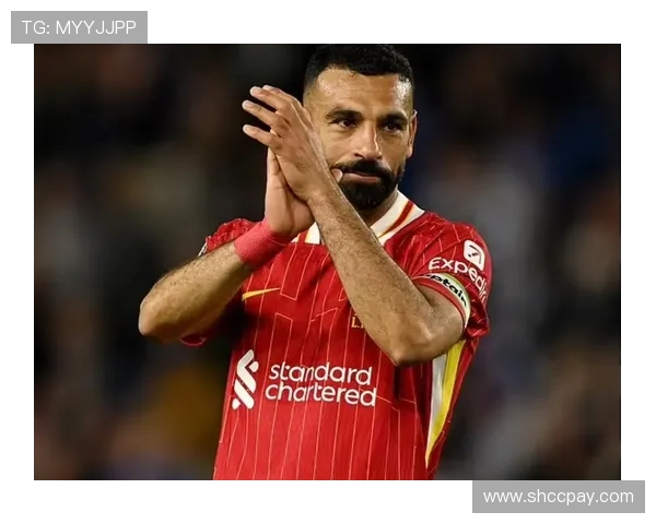 天空：萨拉赫在上午9：30抵达训练基地，斯洛特更早抵达